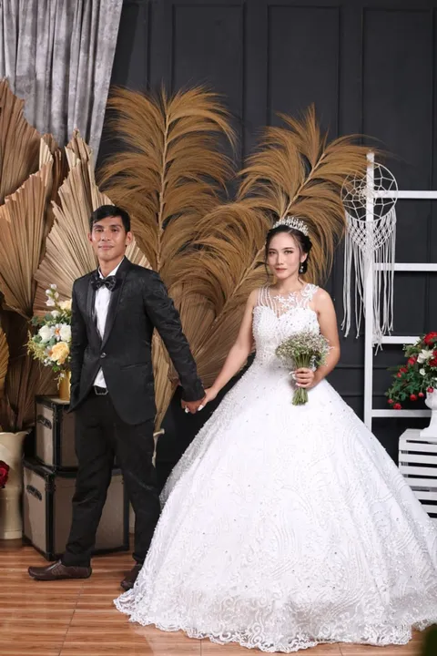 Foto sampul undangan Bella & Marsel