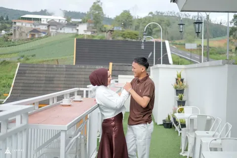Foto sampul undangan Fajar & Rega