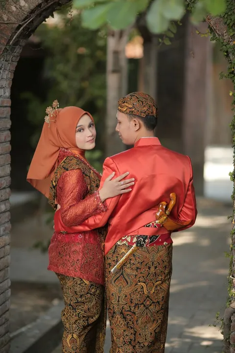 Foto sampul undangan Galuh & Luthfi
