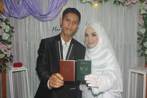 Foto sampul undangan Asrul & Puspa
