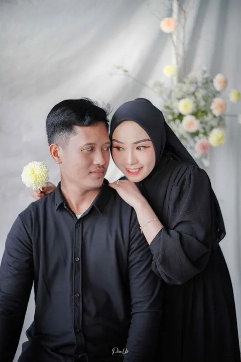 Foto sampul undangan Ferri & Rina