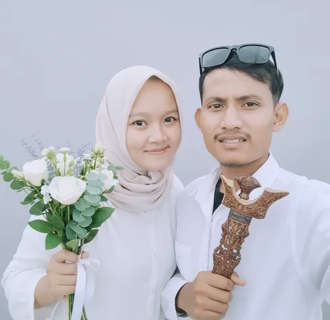 Foto sampul undangan Neli Rahmawati & Muhammad Muzaki