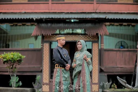 Foto sampul undangan Fiqhi & Farid