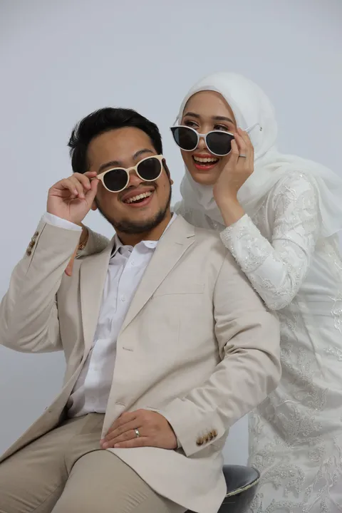 Foto sampul undangan Harith & Chaca