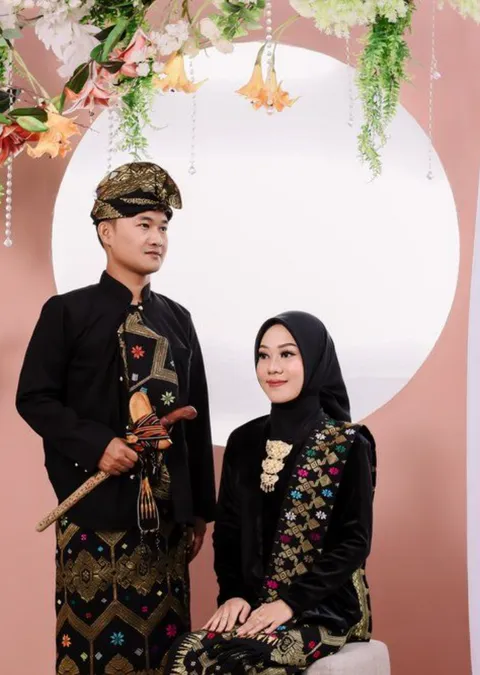 Foto sampul undangan Fitri & Sada