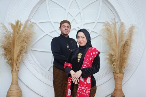 Foto sampul undangan Chynthia & Bowo