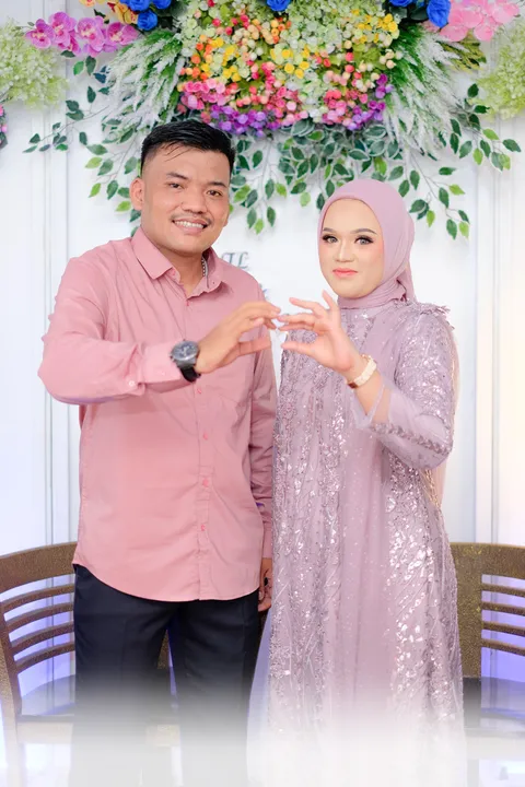 Foto sampul undangan Ma'ruf & Aenil