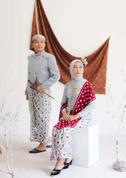 Foto sampul undangan Arif & Mira