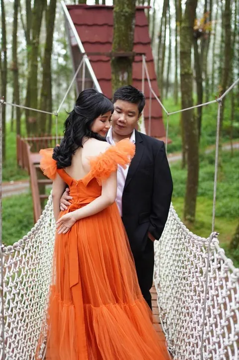 Foto sampul undangan Iie Tanang & Hans Nugroho