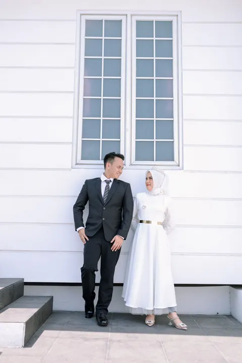 Foto sampul undangan Egi & Hasna