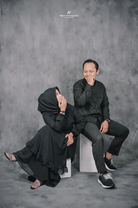Foto sampul undangan Zuhri & Karomah