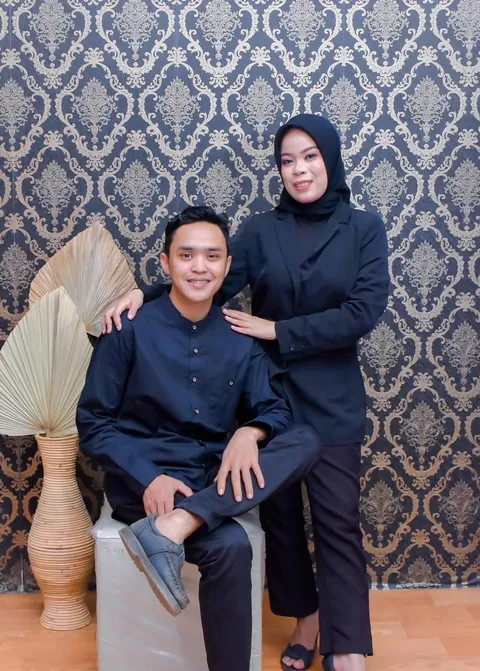 Foto sampul undangan Fian & Nisa
