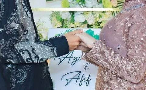 Foto sampul undangan Ayu & Afif