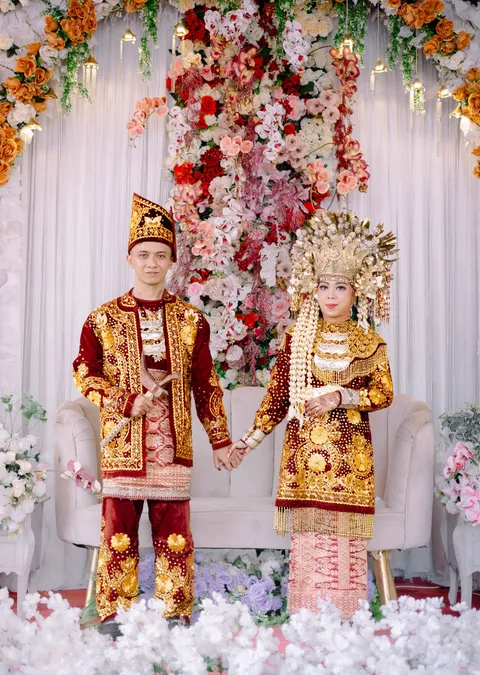 Foto sampul undangan Putri & Rizky