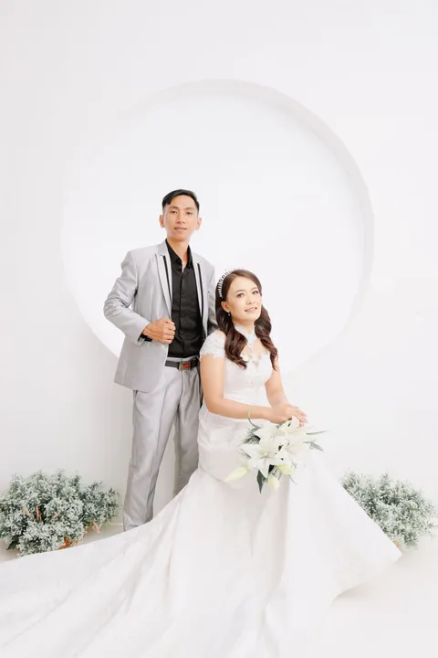 Foto sampul undangan Rivo & Titin