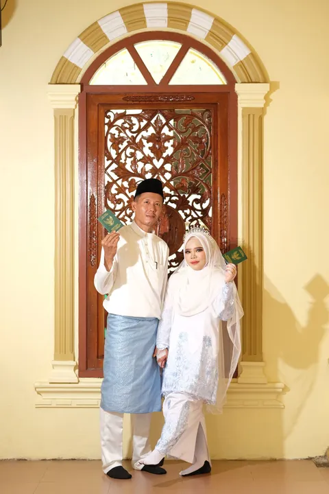 Foto sampul undangan Didi & Ika