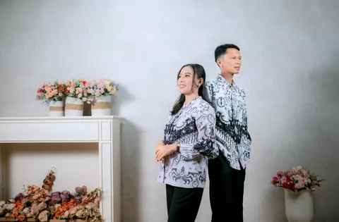 Foto sampul undangan Sarah & Zainal
