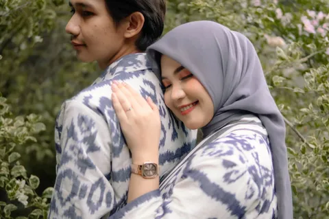 Foto sampul undangan Mutiara & Bagas