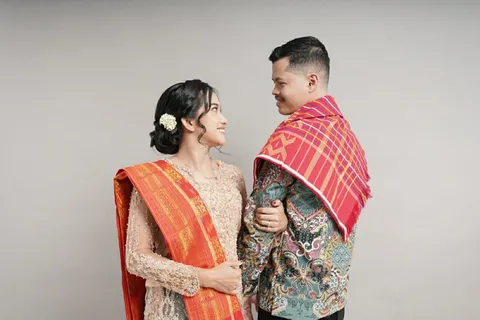 Foto sampul undangan Merista & Parian