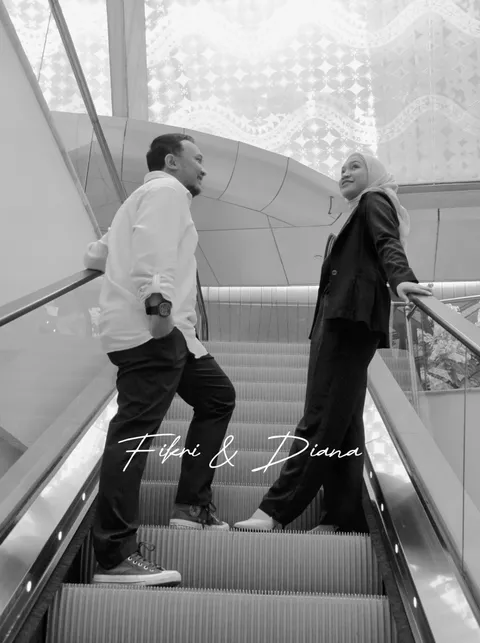 Foto sampul undangan Diana & Fikri