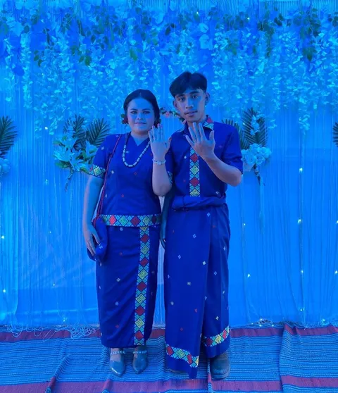 Foto sampul undangan Rial & Winda