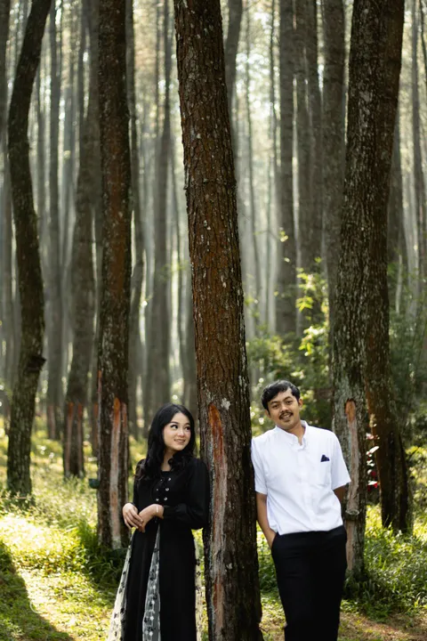 Foto sampul undangan Yaman Padilah & Sri Ayu May Lestari