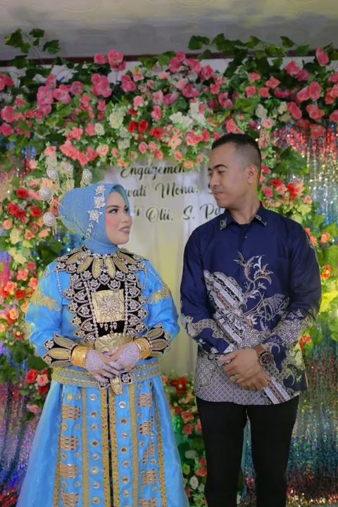 Foto sampul undangan Royis & Sandra