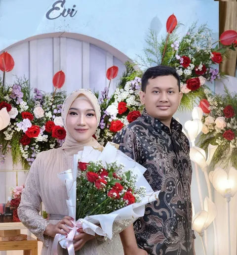 Foto sampul undangan Danang & Evi