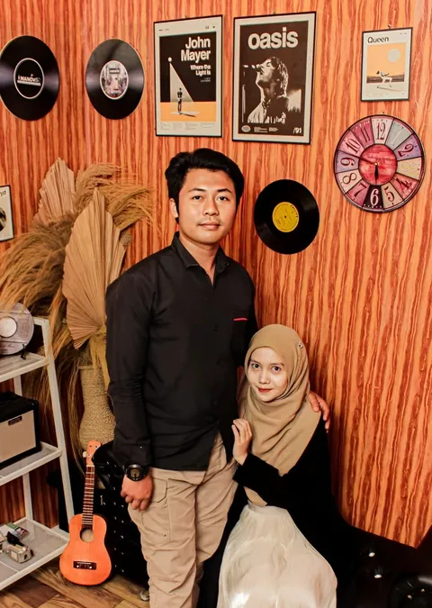 Foto sampul undangan Doni & Sumiyati