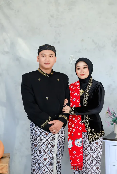 Foto sampul undangan Imam & Indri
