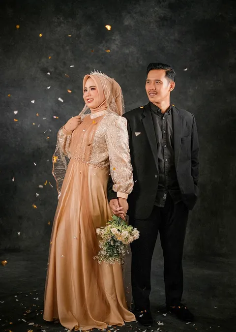 Foto sampul undangan Darwis & Vira