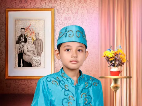 Foto sampul undangan Khitanan Tria Dinara