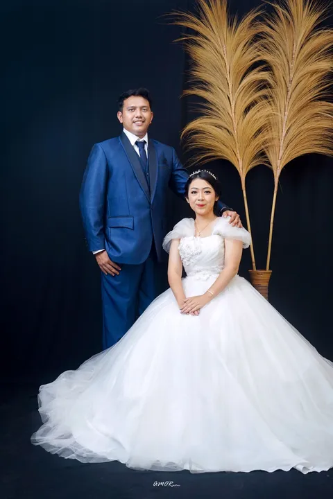 Foto sampul undangan Dina Wiranti & Gilbert Yosafat