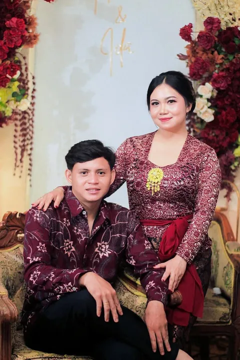 Foto sampul undangan Maxsi & Maxs