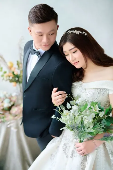 Foto sampul undangan Elly & Joki