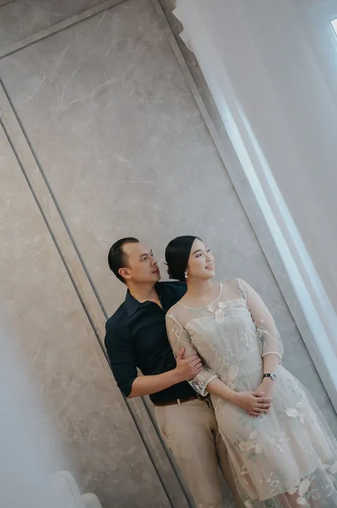 Foto sampul undangan Josh & Fela
