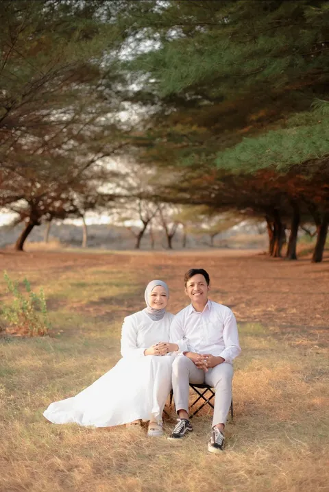 Foto sampul undangan Zahra & Dinar