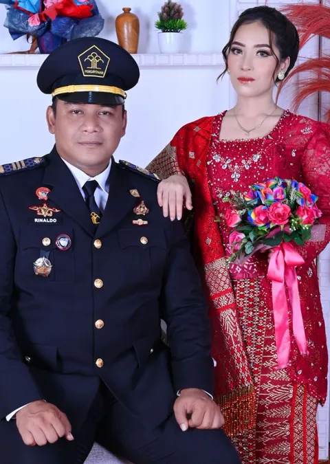Foto sampul undangan Rizky & Rinaldo