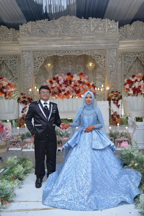 Foto sampul undangan Regita Ramadani & Elekson Purba Fafmawati