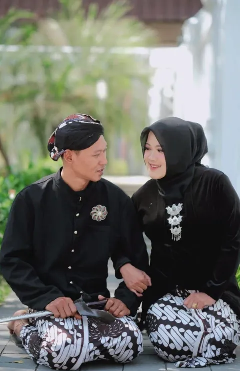 Foto sampul undangan Fian & Fia