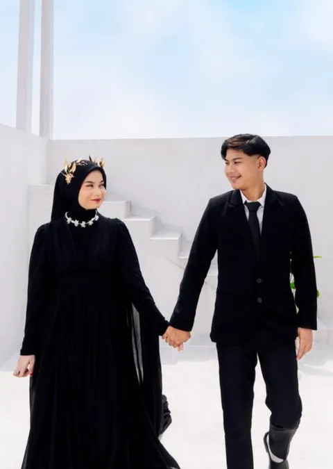 Foto sampul undangan Tiara & Rafky