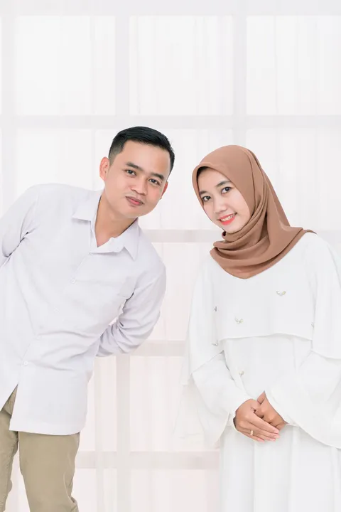 Foto sampul undangan Fia & Tamin