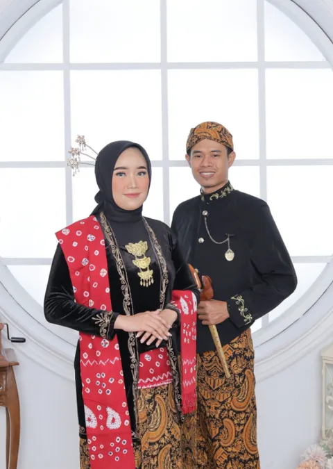 Foto sampul undangan Wawan & Resti