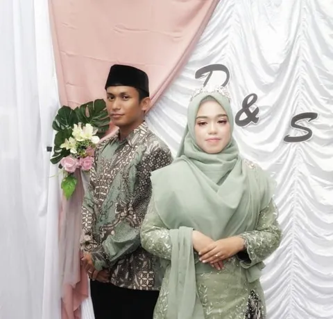 Foto sampul undangan Disan & Siti