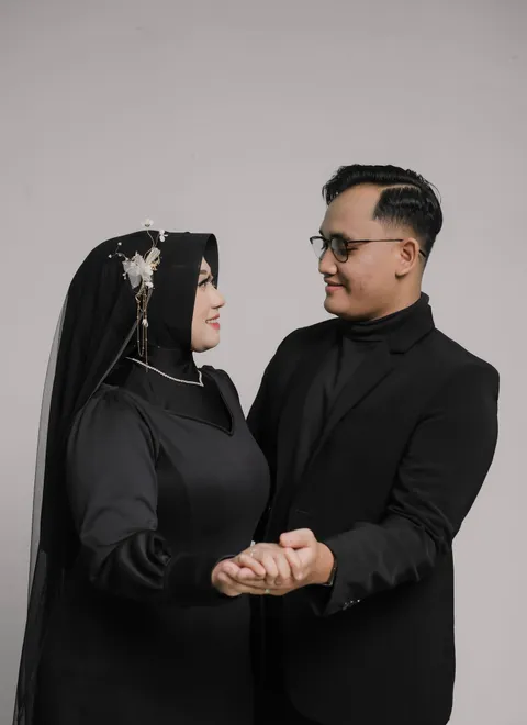 Foto sampul undangan Ikrar & Anggun