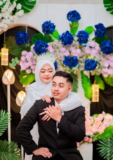 Foto sampul undangan Kiki & Putri