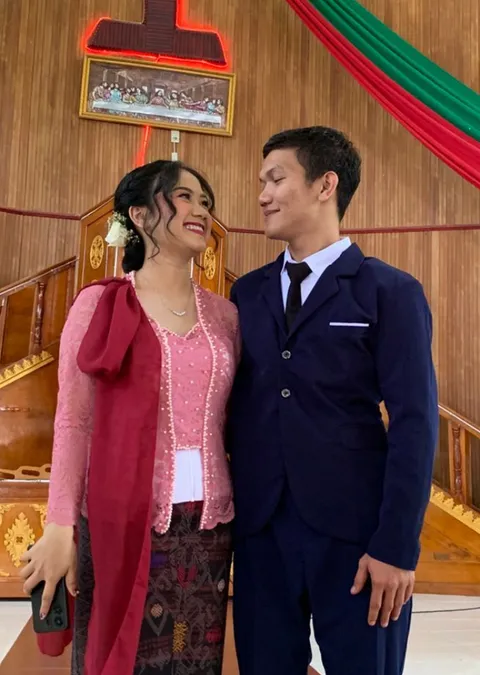 Foto sampul undangan Irene & Mikhael