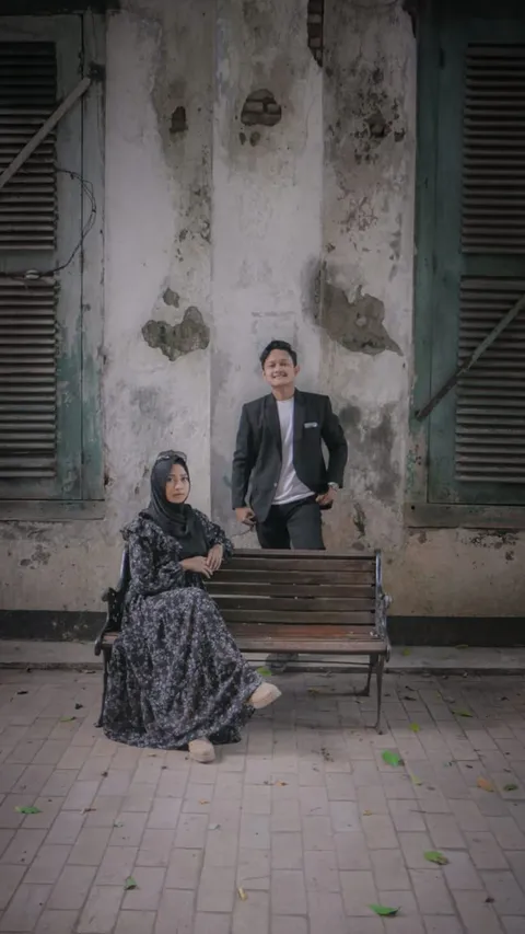 Foto sampul undangan Anam & Emy