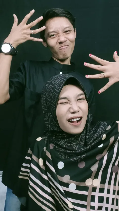 Foto sampul undangan Lisa & Yanto