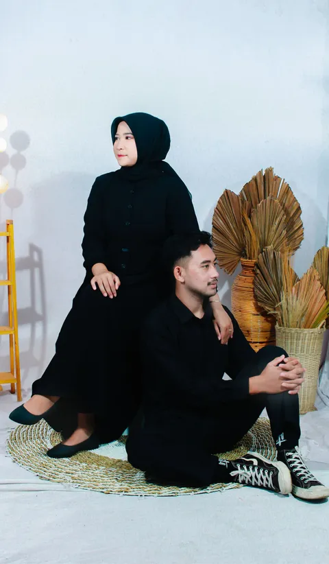 Foto sampul undangan Sinta & Rifki